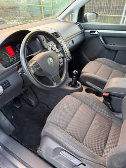 Volkswagen touran - 10