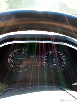 Ford Galaxy 2017 7 míst 94700 km - 10