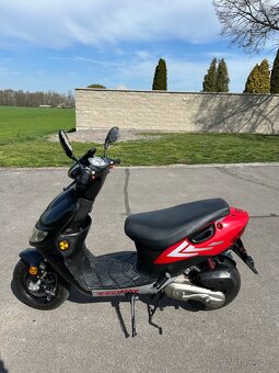 Skútr Keeway Hurricane 50 - 10