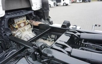 Mercedes-Benz AROCS 2645 - 6x4 - Nosič kontejnerů – EURO 6 - 10
