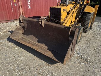 Traktorbagr Ford 555 , klapačka, pohon 4x2 - 10