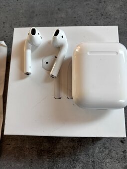 Apple Airpods 2 - 10