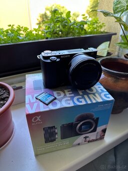 Sony ZV-E10 + objektiv | Kompletní balení + doklady - 10