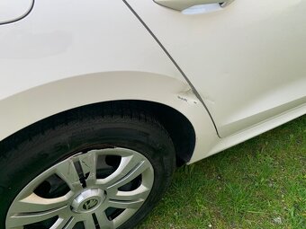 Predám havarovanú Škoda octavia 4 2.0tdi 85 kW 2023. - 10
