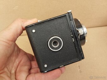 Starý československý fotoaparát Flexaret + návod + část obal - 10
