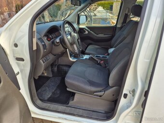 Prodám nissan pathfinder 2.5d 140kw r. v. 2010 - 10