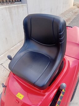 Prodám zahradní traktor Rider Castelgarden F72 12.5Hp - 10