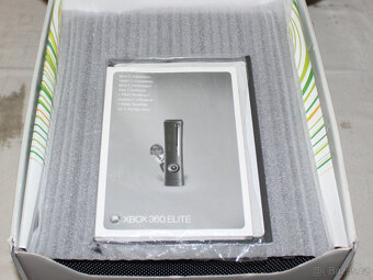 Microsoft Xbox 360 Elite 120GB Antracit - kompletní balení - 10