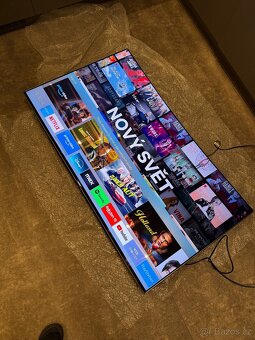Samsung 55” (138 cm) 4K Zakřivená SUHD Smart TV - 10