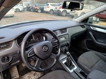 Škoda Octavia 3, 1.6 TDI, ALU, vyhřívané sedačky - 10