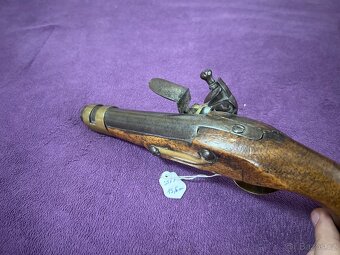 Vojenská Křesadlová Pistole - 15,5 mm - 10