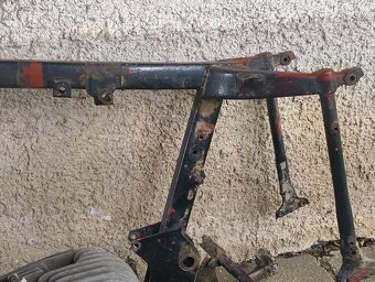 Kostra a díly Jawa Sport 250 590 sedí čísla 1969 ne 350 361 - 10