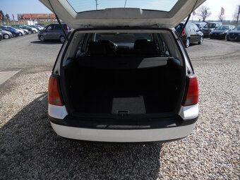 Volkswagen Golf 1.9 TDi 66Kw - 10