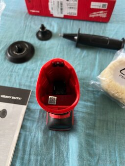Milwaukee M12 Cordless Polisher Novy na Prodej - 10