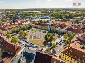 Prodej historického nájemního domu, 954 m², Slaný - 10