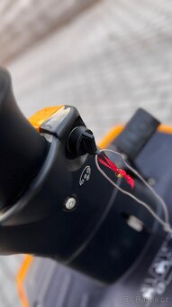 Traktor zahradní Minirider Riwall PRO RMR 62 TRD - 10