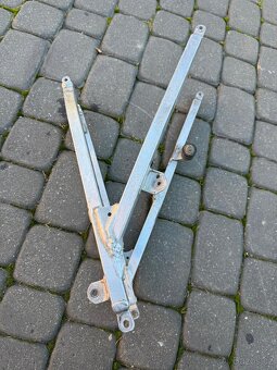 Zadní rám subframe zadní blatník Yamaha YZ 125 250 r 02-04 - 10