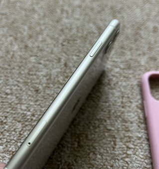 Apple Iphone 11 64GB krásný bílý ✅ bat: 100% - SUPER STAV - 10