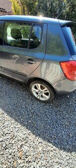 Škoda Fabia 2 - 10