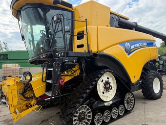 Kombajn New Holland CX 8.90 HEDER 9m GPS - 10