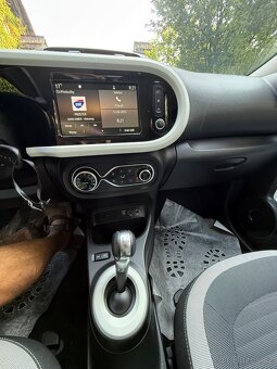 Twingo - 10