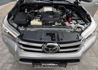 Toyota Hilux 2.4 D-4D nafta automat 110 kw - 10