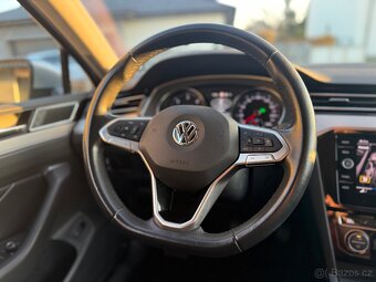 Volkswagen Passat Elegance 2.0TDI ALCANTARA KAMERA MATRIX - 10