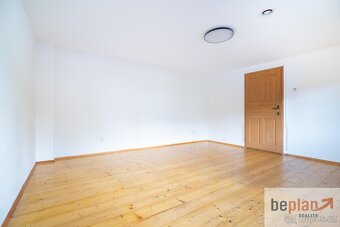 Prodej vícegeneračního rodinného domu, Boletice nad Labem - 10