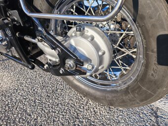 Yamaha XVS 1100 A DragStar - 10