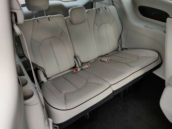 Chrysler Pacifica 3.6 Ehybrid DVD ACC 360° kamera (č.1080) - 10