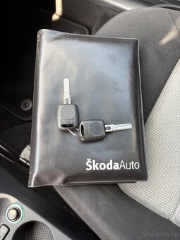 ŠKODA OCTAVIA COMBI 1.6MPI 140.000km NOVÁ STK - 10