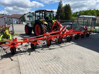 Obraceč sena, píce KÜHN GF 8702 - 10