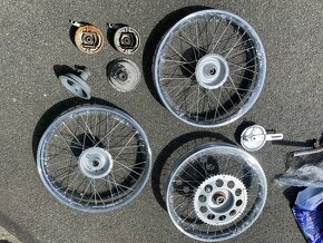 Kola Jawa 550 - pár - 10