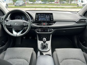 Hyundai i30 kombi 1.5 T-GDI MHEV 117 kW, Smart, 2021, ČR - 10