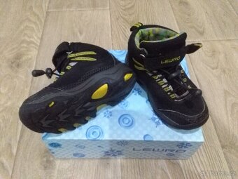 Dětské zimní boty, velikost č. 26 - 10