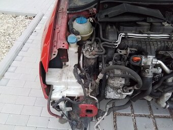 VW Passat B6 kombi Highline - 10