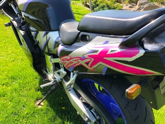 Suzuki GSXR 750w, 92, origo stav + plně funkční - 10
