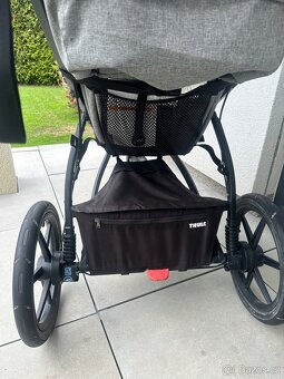 Thule Urban Glide 2 s korbou - 10