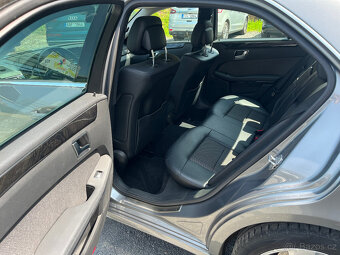 MERCEDES-BENZ E 250 CDi 150 Kw 4MATIC ČR - 10