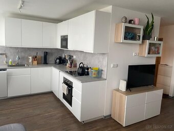 Pronájem zařízeného 2+kk po rekonstrukci, 53 m2 – Uhelná - 10