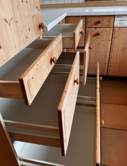 Kuchyňská linka smrk masiv se spotřebiči,5666 - 10