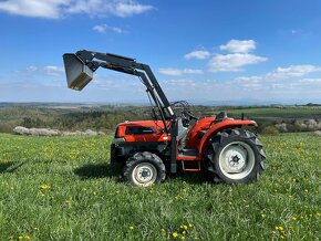 Traktor Kubota KL30 Kingwel s nakladačem - 10