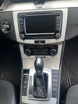 Vw passat b7 2.0 tdi 125 kw dsg CFG - 10