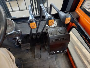 Vysokozdvižný vozík Doosan 3 t - 10