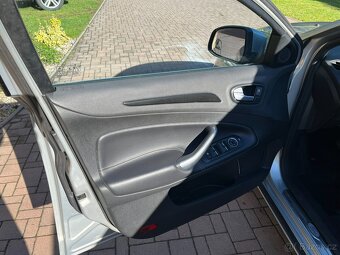 Ford Mondeo 2.0 SCTi 149kW Titanium Xenon Kůže ACC - 10