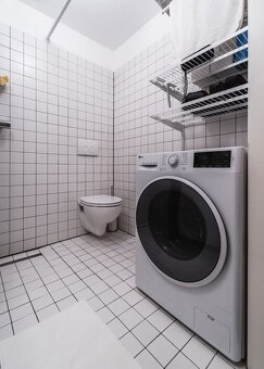 Obchodní prostor Na Spojce / Orelská - 10