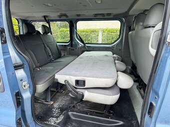Opel Vivaro 9 míst Long - 10