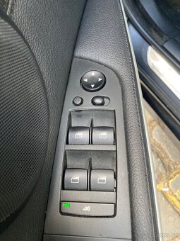 BMW 325i e91 160kW 2008 - 10
