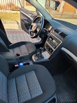 Škoda Octavia 2 facelift combi - 10