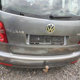 Volkswagen Touran II 1.9 Tdi 77 KW jen 162 tis km VYHŘ. SED - 10